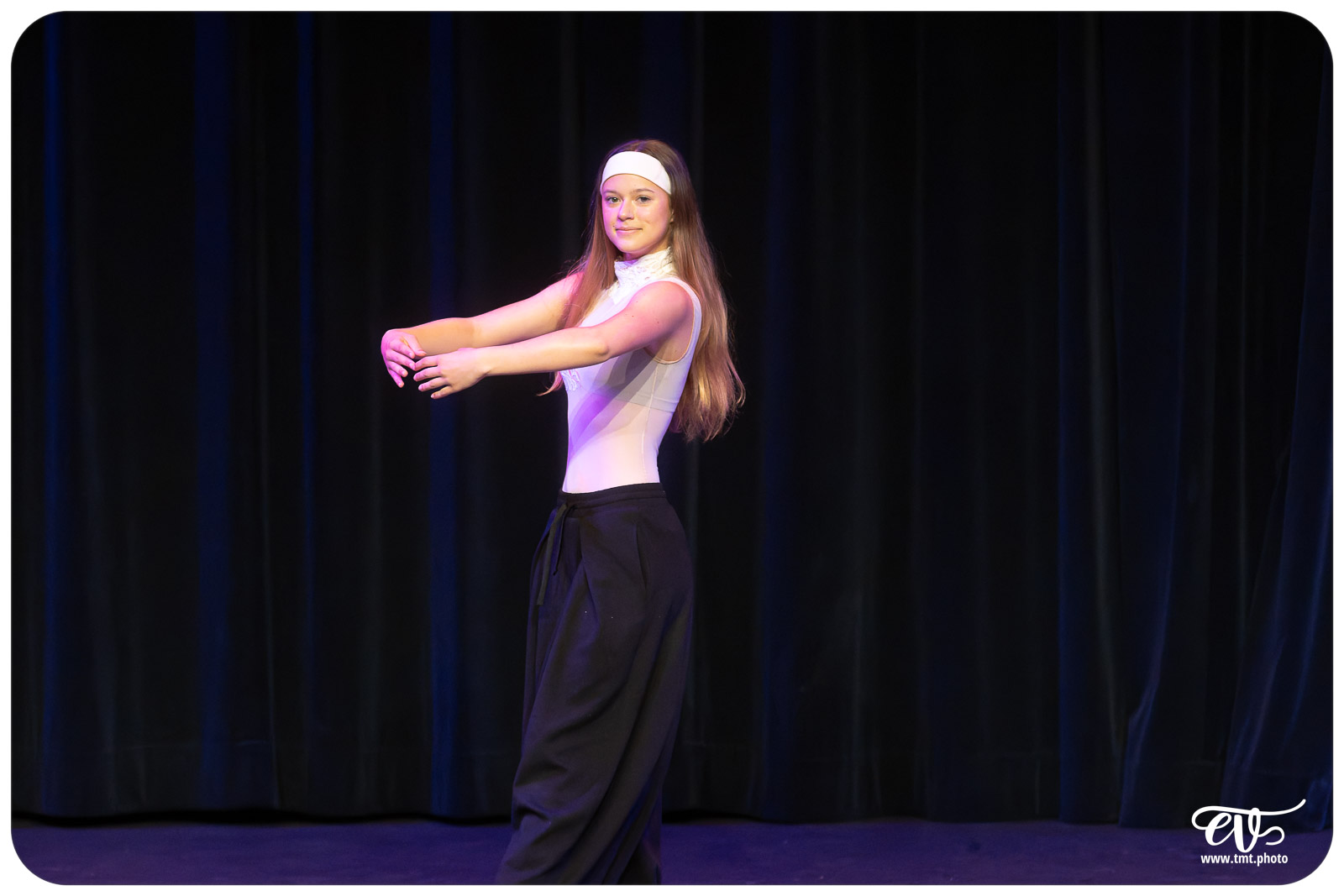 ECOLE DE DANSE CÉCILE ADAMOW